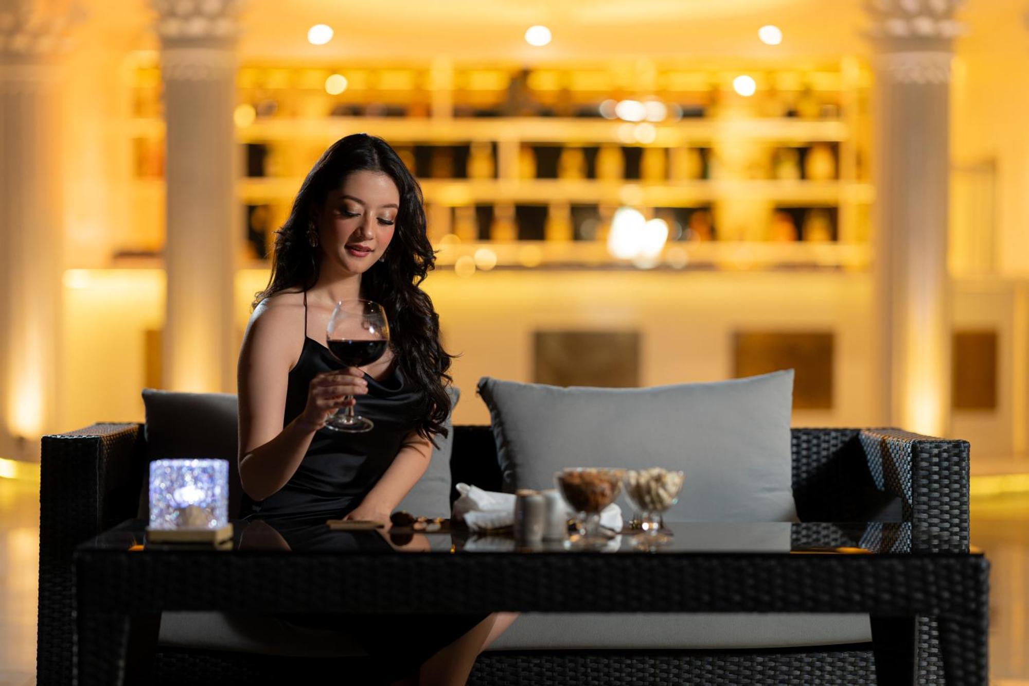 Le Glamour Resort & Wellness Spa Pokhara Exterior foto