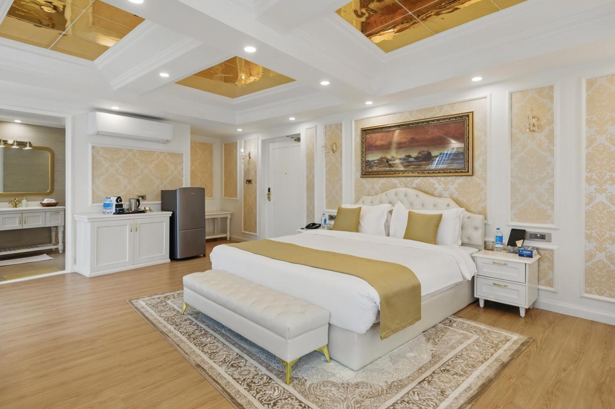 Le Glamour Resort & Wellness Spa Pokhara Exterior foto